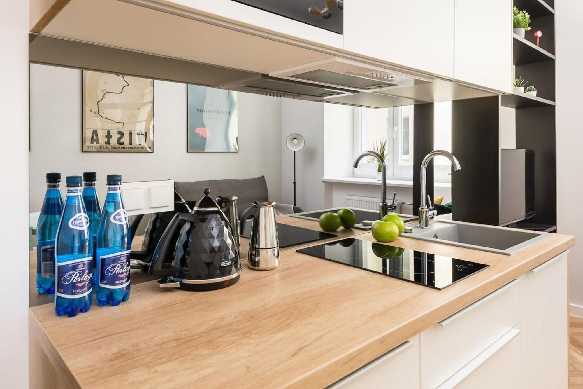 Kujawska 3 - Warm & Functional Studio By Noclegi Renters Варшава Экстерьер фото